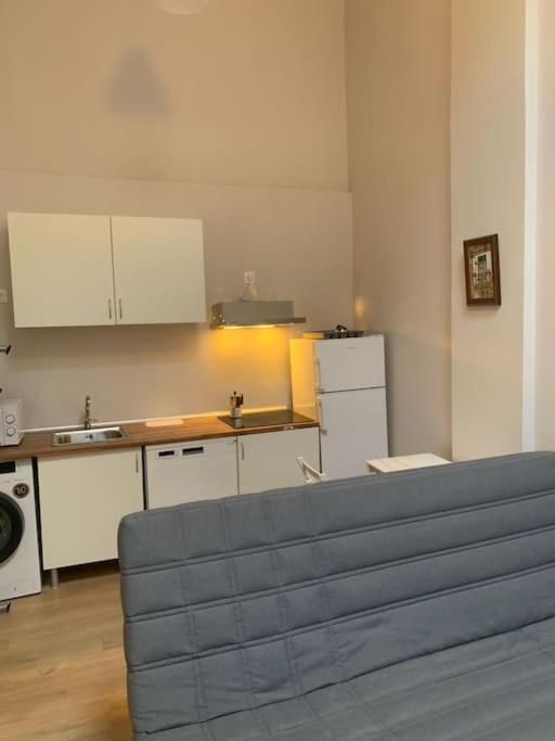 Studio In Barrio Salamanca Madrid Bagian luar foto